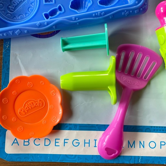 [ Play-Doh Sweet Shoppe Cookie Creations Baking Set 2014 ] - Picture 3 of 5